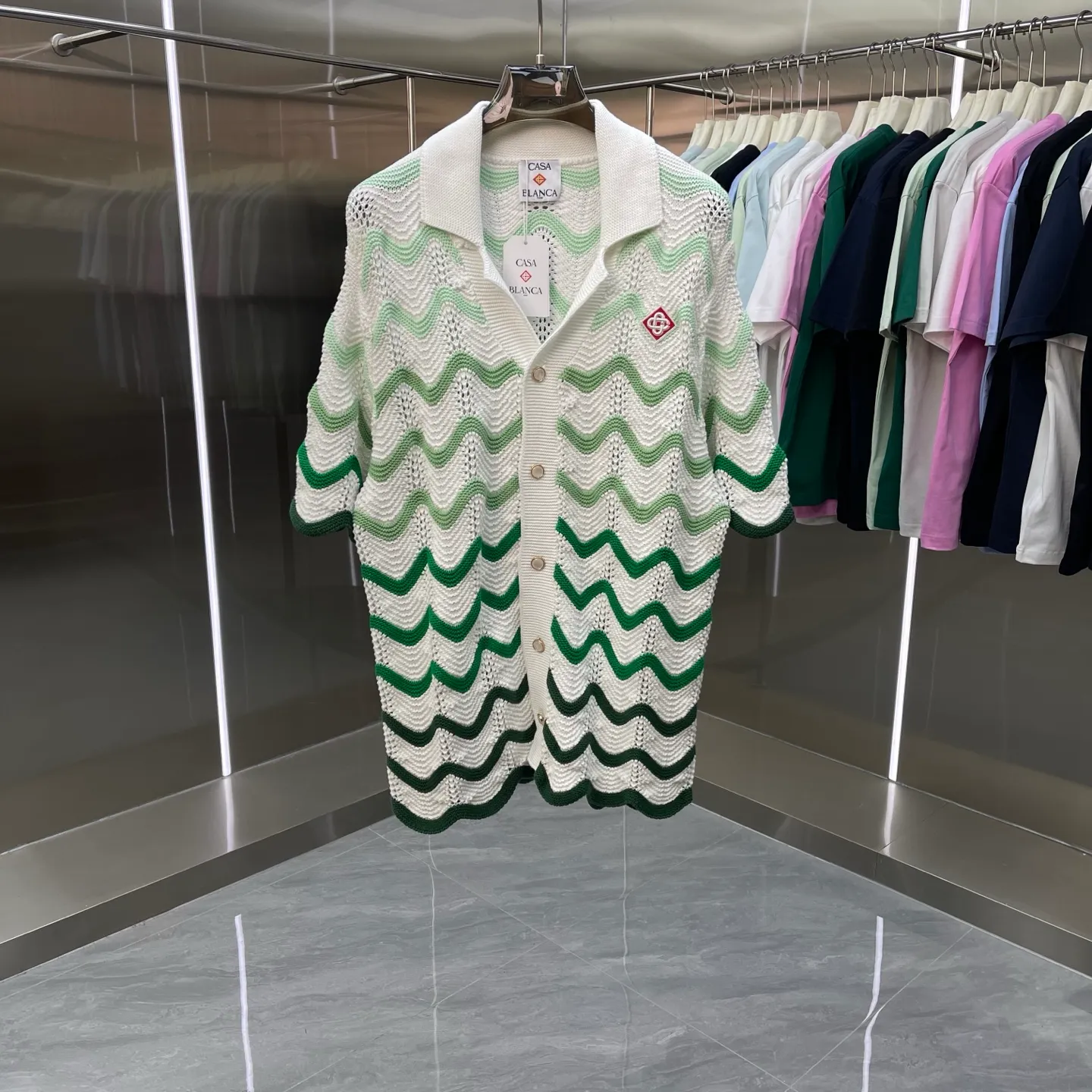 CASABLANCA Casablanca sweater suit (high version) Original development Comfortable upper body Imported equipment Original high-density embroidered seal Two-color splicing Hand-sewn cuffs + hem Made by domestic first-line brands Factory OEM workmanship Impeccable Sizes: S M L XL XXL